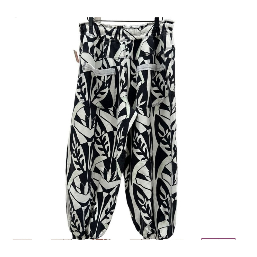 FP Movement - This Feeling Printed Joggers size XS. - Picture 10 of 11